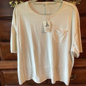 New with Tags Easel brand oversized Tee Size S (fits S-L)